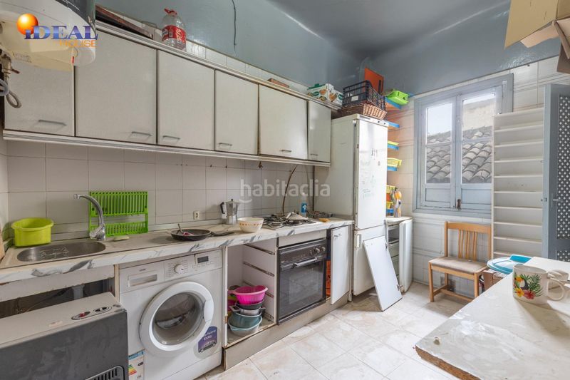 Foto d9b20bf2-9c50-4172-9740-78a201f55d78. Ático oportunidad única en el corazón ! en Centro - Sagrario Granada