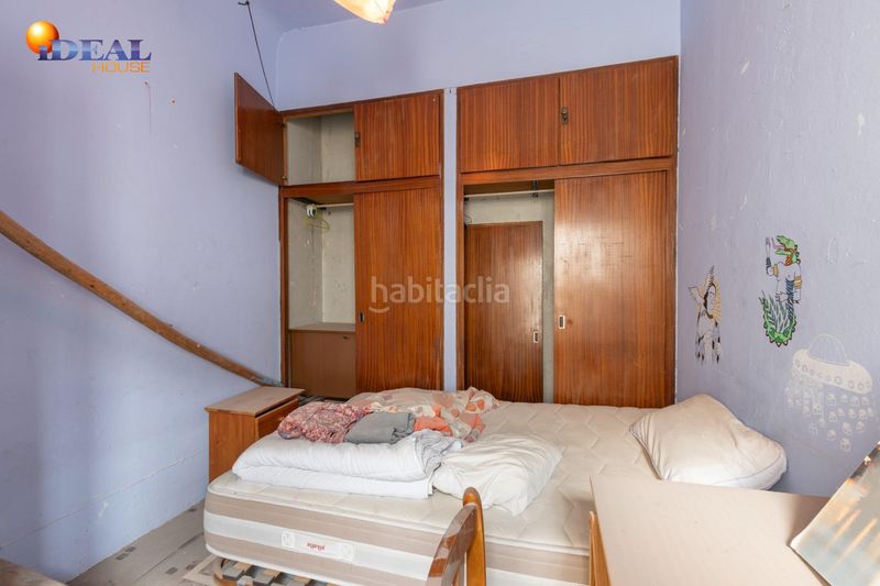 Foto e6e15e29-99a2-4d49-bb0a-fd14cb9c4e41. Ático oportunidad única en el corazón ! en Centro - Sagrario Granada