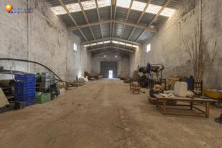 Bâtiment à usage industriel à Albolote. Oportunidad! parcela rústica con nave