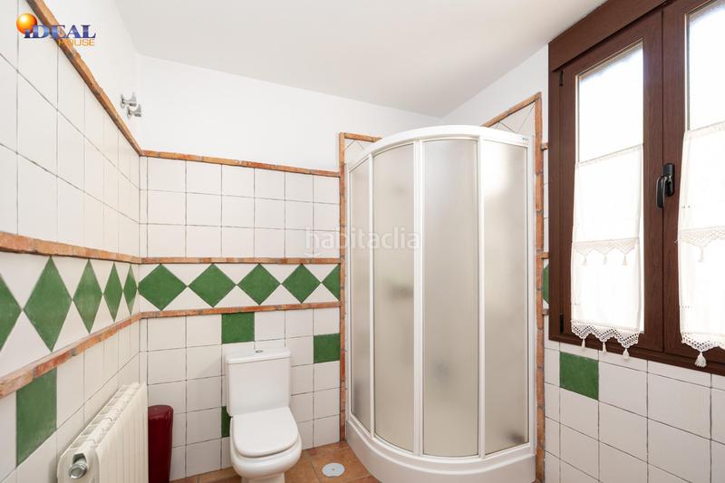 Foto 11f99280-2f40-4dca-b966-04d104bf4879. Xalet amb aparcament piscina a Nigüelas