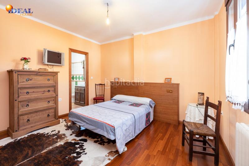 Foto 9d96fc46-2678-462a-8a98-bbfa8c57f8da. Xalet amb aparcament piscina a Nigüelas