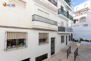 Pis a Calle manuel de falla 9. Piso en el centro de salobreña
