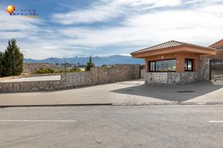 Terreny residencial  Calle veronica. Venta de parcela urbana en otura zona santa clara golf