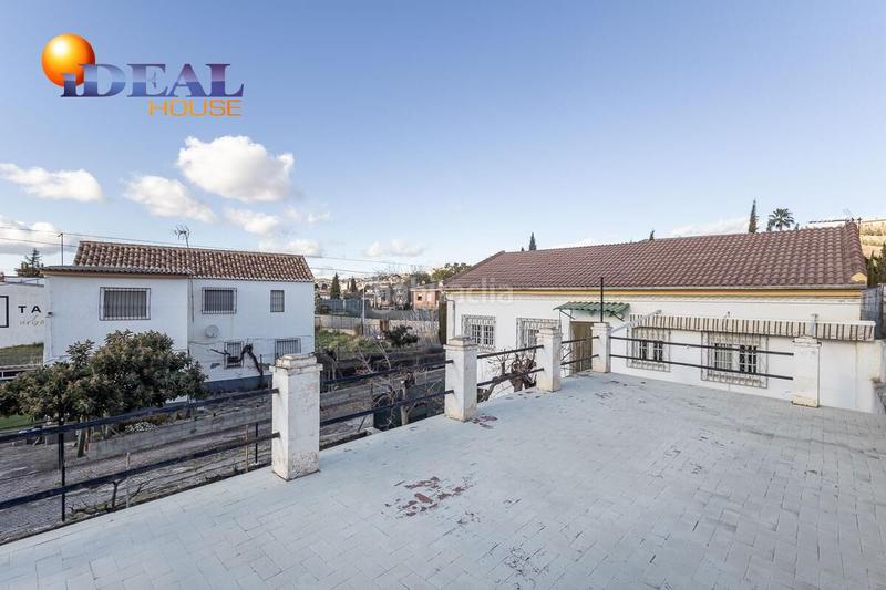 Foto 5e214416-5429-4ea8-9137-24198e900b38. Casa chalet en una sola planta con parcela en el barrio en Monachil