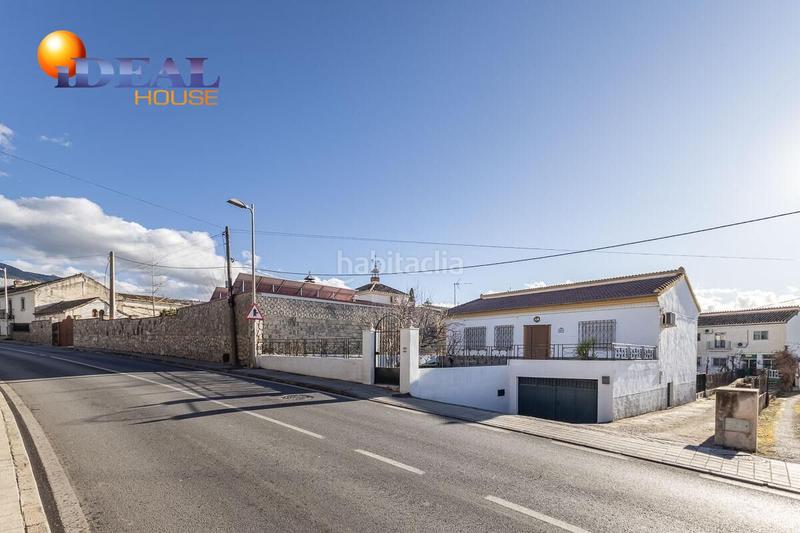 Foto d14ab26d-dd4d-4f4d-8c64-86b398ddcaf5. Casa chalet en una sola planta con parcela en el barrio en Monachil