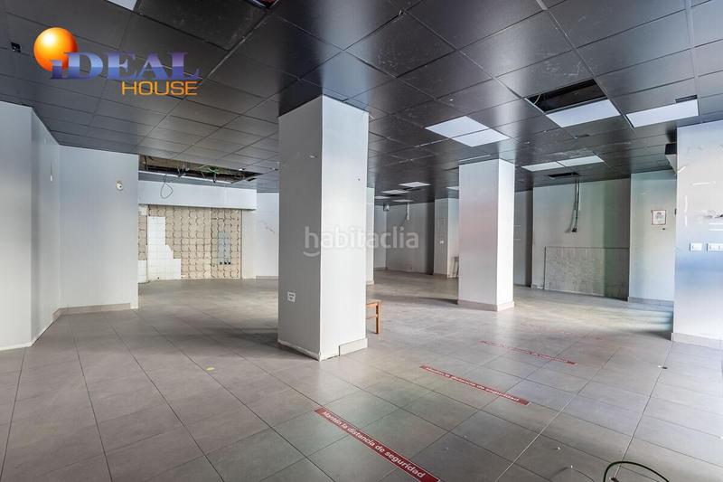 Foto 00b3d3d0-e8e8-461d-96de-89c4f0045f32. Business premise in Fígares Granada