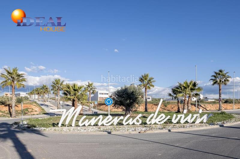 Foto 0c5caf0a-c7ae-401e-81ea-d0e6e8f7064a. Wohngrundstück in calle katherine freese 15 in Calicasas