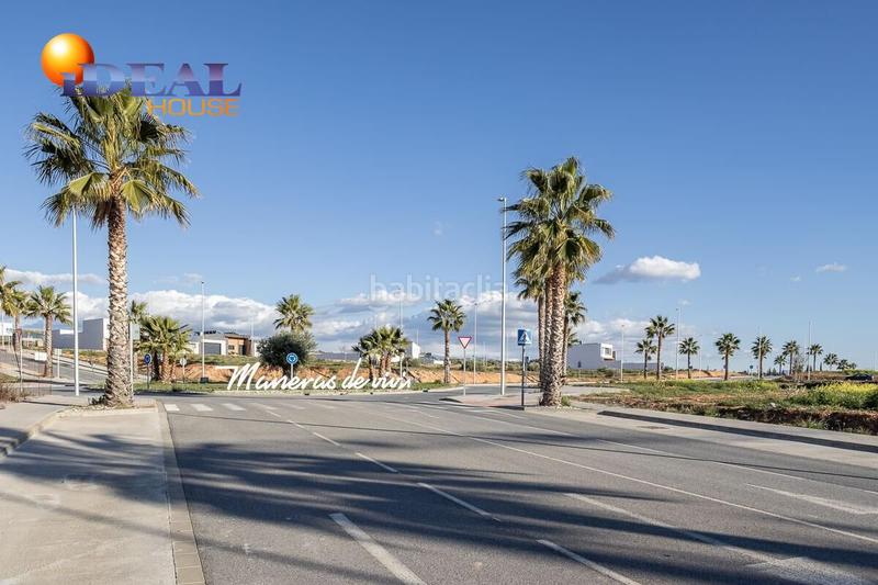 Foto 135e7e76-c5e1-46d4-9d40-1b9c3d360bad. Wohngrundstück in calle katherine freese 15 in Calicasas