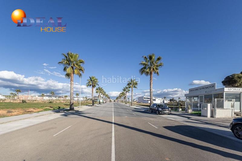 Foto 895a8515-bfae-49bc-ada0-f2bc06dc168a. Wohngrundstück in calle katherine freese 15 in Calicasas