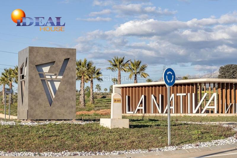 Foto db1aaacb-708e-436c-bf9d-f792288bb6a0. Wohngrundstück in calle katherine freese 15 in Calicasas