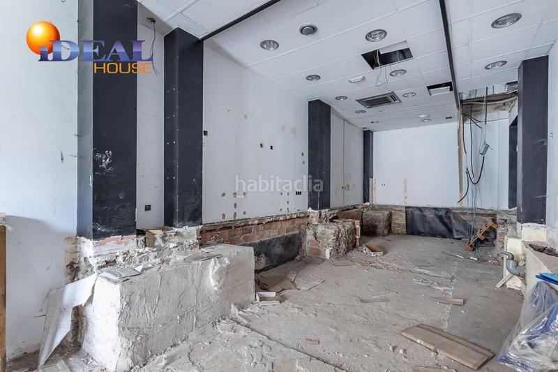 Foto f1364792-0ed4-412a-bc8c-0f8f06f9d077. Local comercial local en carrera de la virgen en San Matías - Realejo Granada