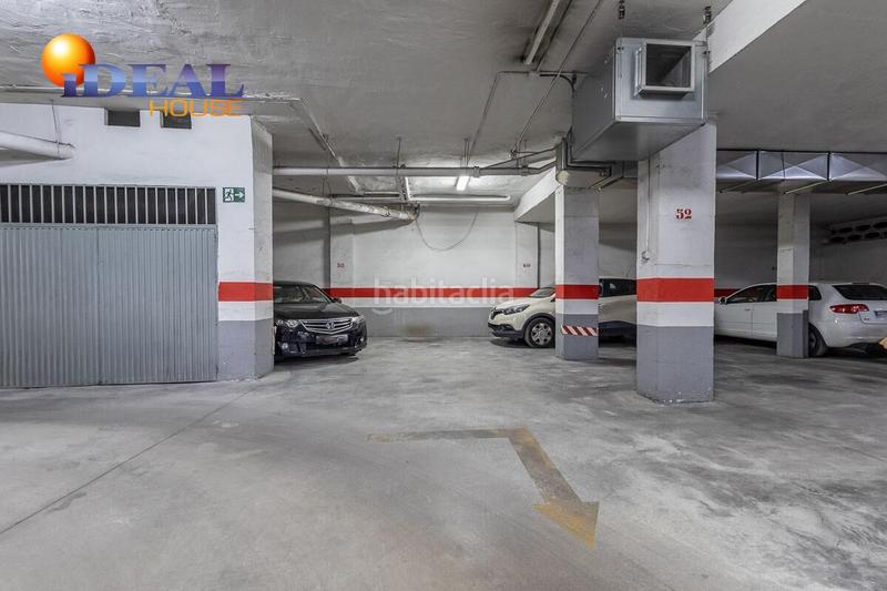 Foto 4cdbc80b-0de5-4599-8802-21be3417dcc6. Aparcament cotxe a Fígares Granada