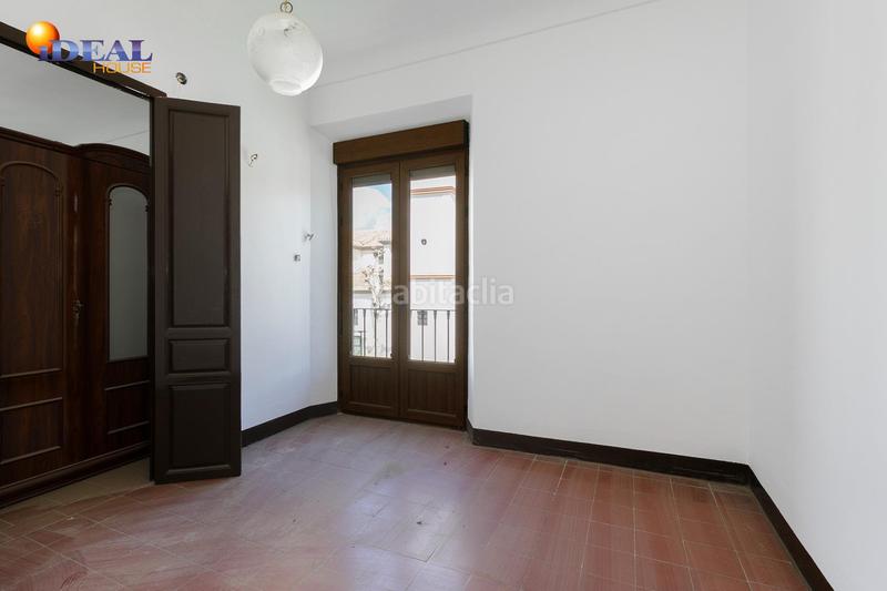 Foto 1f72bdb3-50b3-40a0-a111-960ebf085e7c. Casa oportunidad única en el centro ! en Chauchina