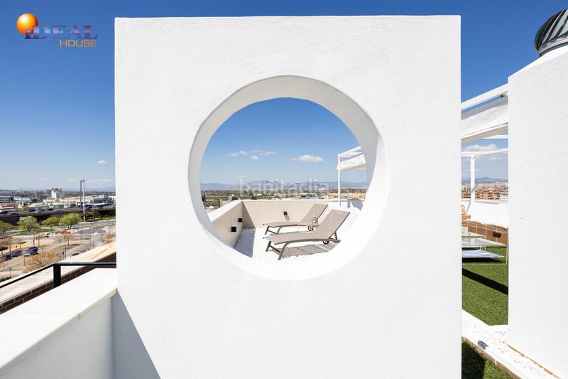 Foto 596e9a59-69f3-4e4e-8eb6-1e2fe4c1702f. Àtic amb aparcament piscina a Campus de la Salud Armilla