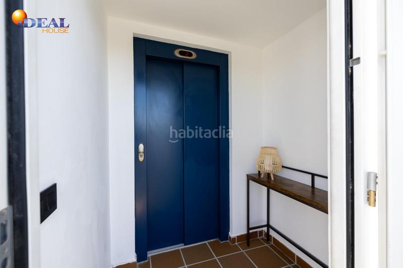 Foto 9a2929e6-aef7-4f35-9c90-297e64248d19. Àtic amb aparcament piscina a Campus de la Salud Armilla