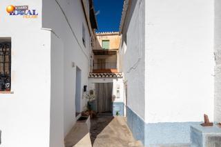 Mas à Albuñuelas. Casa de pueblo