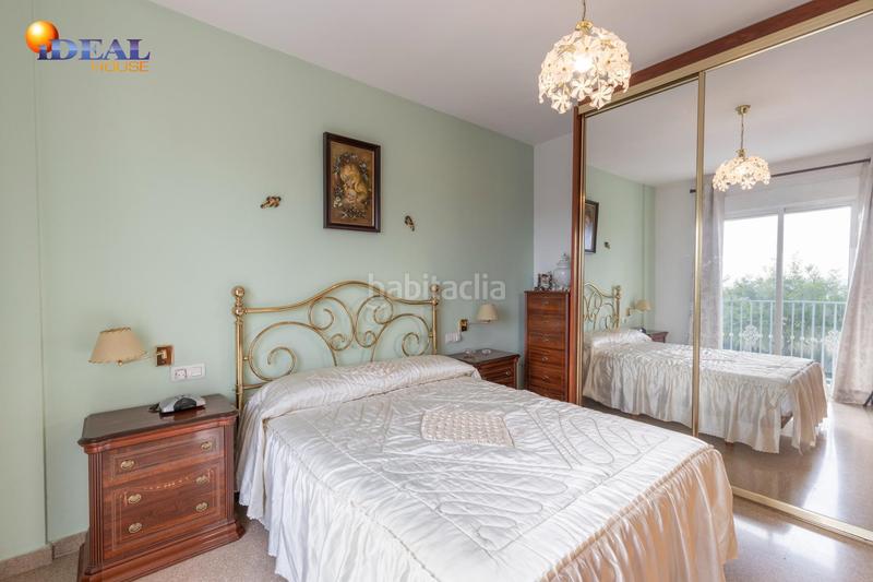 Foto 49ed8fec-76d4-4273-8b5b-1f1bffbc89e6. Casa adosada casa en venta , granada lista para entrar a vivir en Maracena