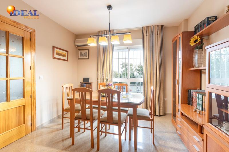 Foto 8abd35f6-607a-4542-8537-ed90e548d668. Casa adosada casa en venta , granada lista para entrar a vivir en Maracena