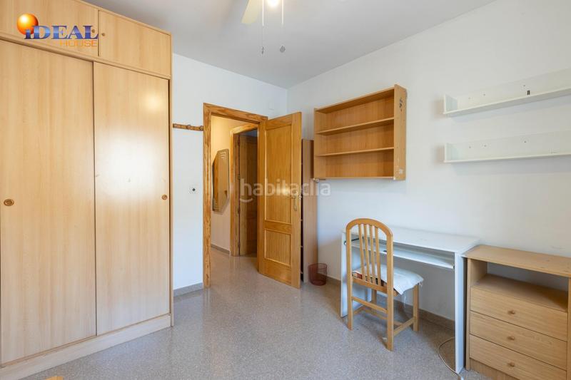 Foto b23a53f0-3c0c-4b44-b46c-9493336fff7e. Casa adosada casa en venta , granada lista para entrar a vivir en Maracena