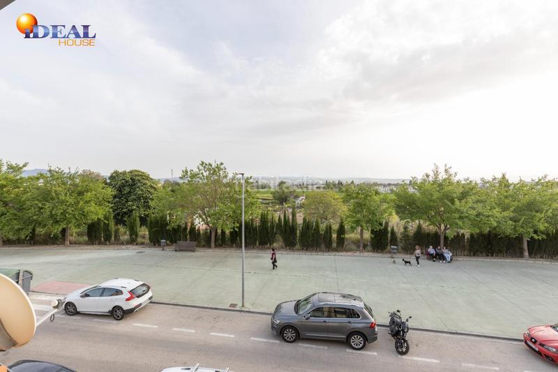 Foto e9f2c75c-a0da-4b7d-bb39-8ec2741a4038. Casa adosada casa en venta , granada lista para entrar a vivir en Maracena