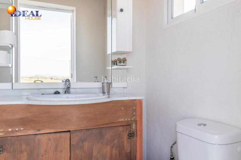 Foto 532a6826-f920-4056-a84c-056c550c80db. Finca rústica  en venta con casa, nave y piscina en Padul
