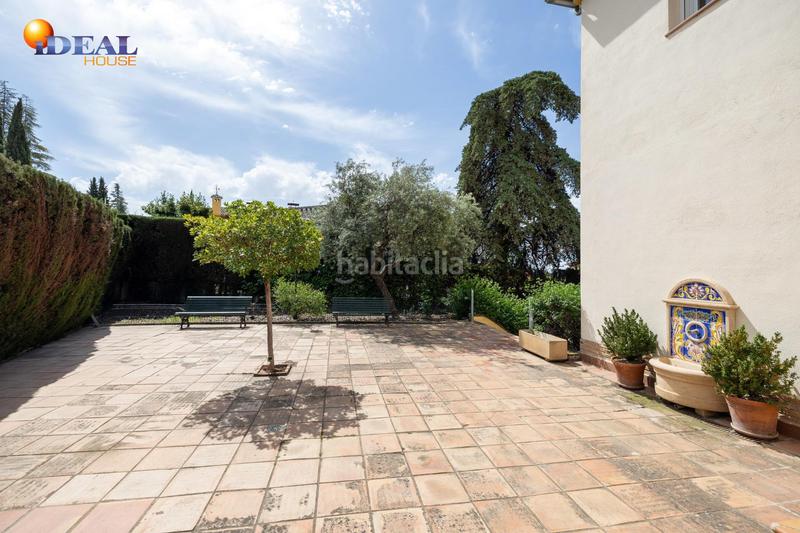Foto 52d21b90-4c1e-4c66-815d-e1e126bbb651. Chalet en Albolote