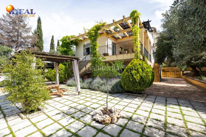 Foto 672f4129-b5cb-4943-a166-28d2fa7694d4. Chalet en Albolote