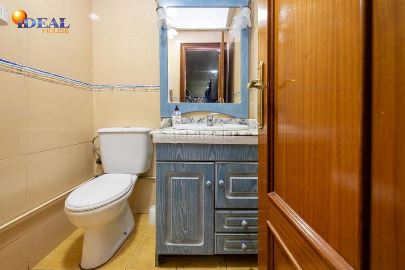 Foto 48d7607e-dfa2-4d10-af9c-aa9bde9a8a22. Local comercial en Barrio de Zaidín Granada