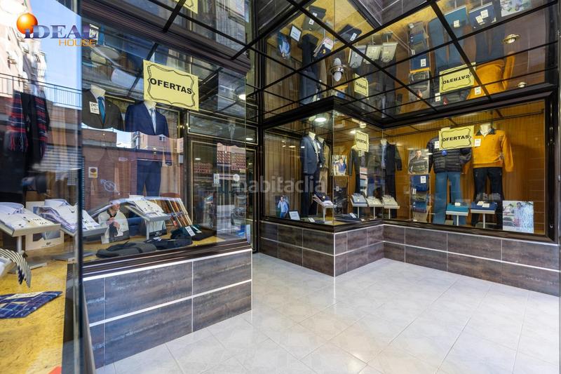 Foto a65c2434-917b-43d5-8832-d23936e00323. Local comercial en Barrio de Zaidín Granada