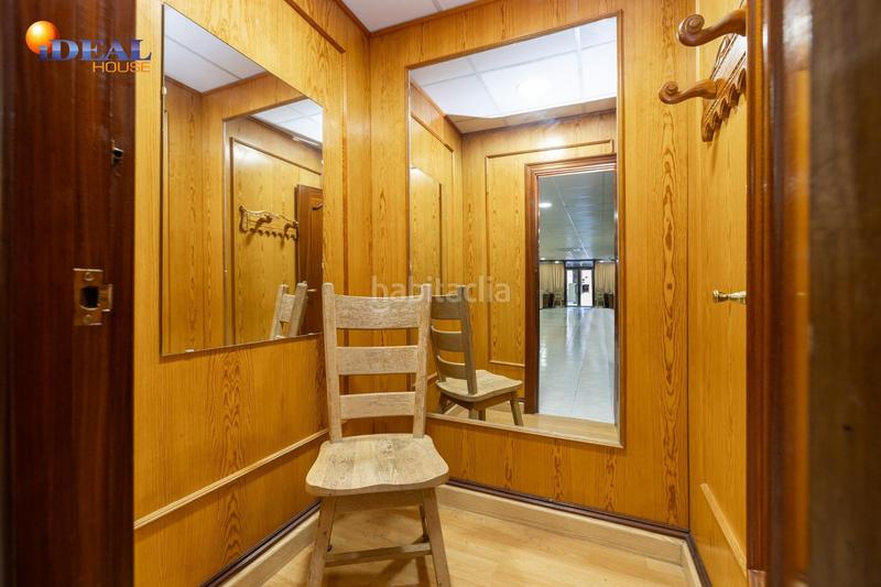 Foto f7fa6d36-0390-4713-a828-e14bd63faa2f. Local comercial en Barrio de Zaidín Granada