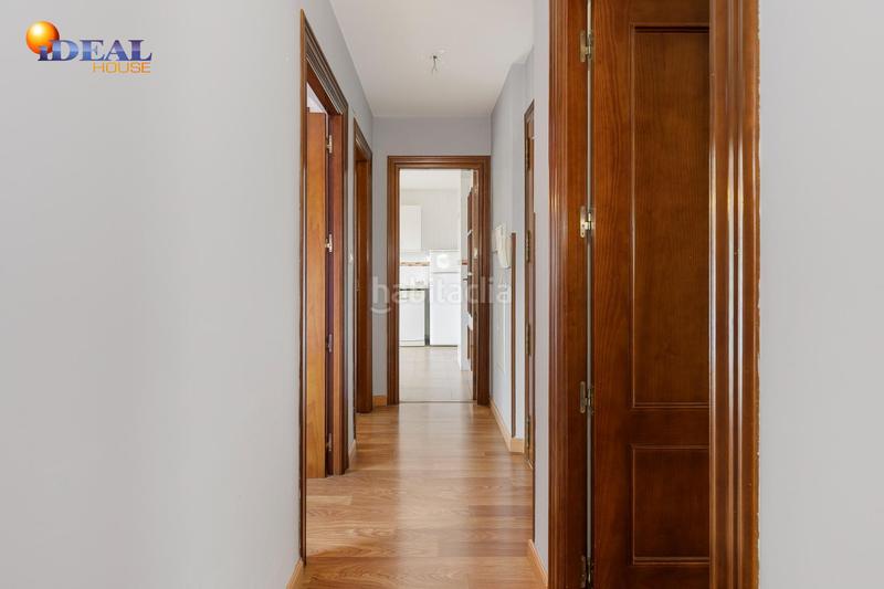 Foto a06fdc6d-af58-4663-861b-43ea6cdcd2aa. Attique avec chauffage parking dans La Zubia Ciudad Zubia (La)