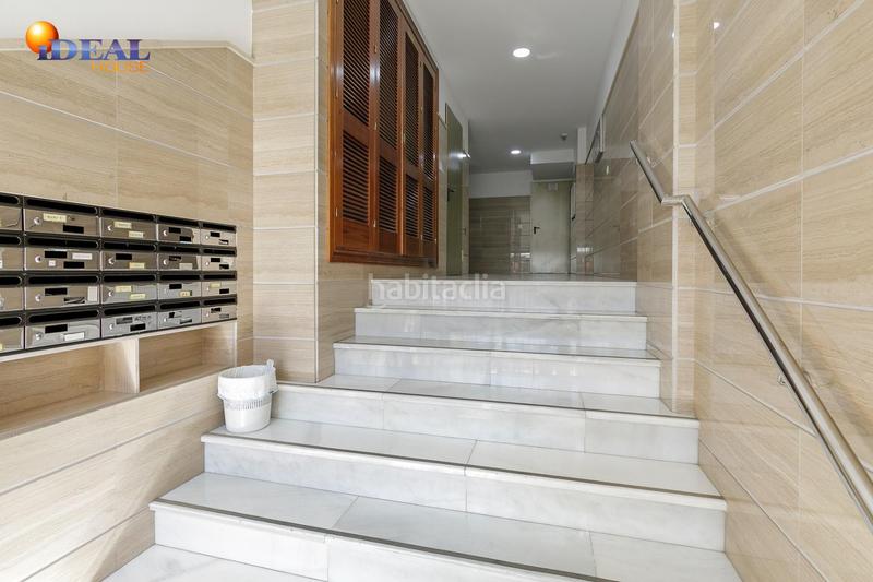 Foto c8b3ad6b-2ded-42d7-acc0-b6467a8686e2. Attique avec chauffage parking dans La Zubia Ciudad Zubia (La)