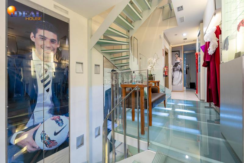 Foto ea9df33b-05fa-4f4c-ad3b-fd3daafa444c. Local comercial a calle alhondiga 10 a Centro - Sagrario Granada