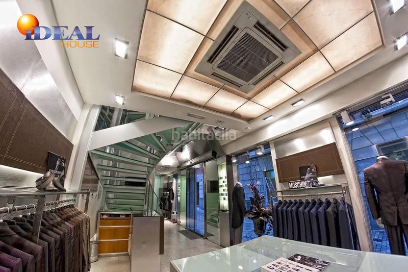Foto f13ea115-7a5d-4297-a8c9-78f06081aebe. Local comercial a calle alhondiga 10 a Centro - Sagrario Granada