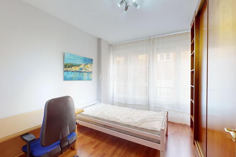 Foto e3f4a711-4c80-446c-84be-15c70145cd9a. Rent flat with heating in Camino de Ronda Granada