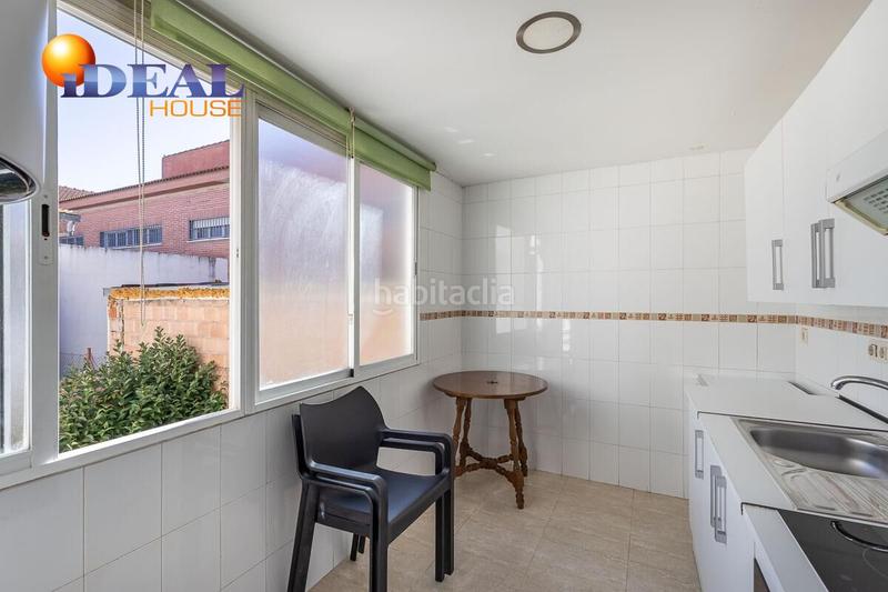 Foto 0abdb9cf-1d65-48b9-9b75-16d6ed5183eb. Reihenhaus in Poniente Armilla