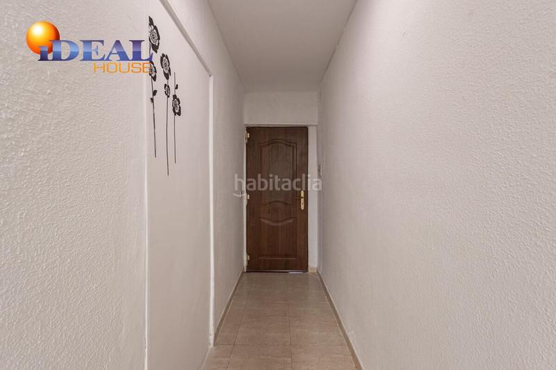 Foto 30976343-0c26-4996-9d73-adacd04e02c2. Reihenhaus in Poniente Armilla