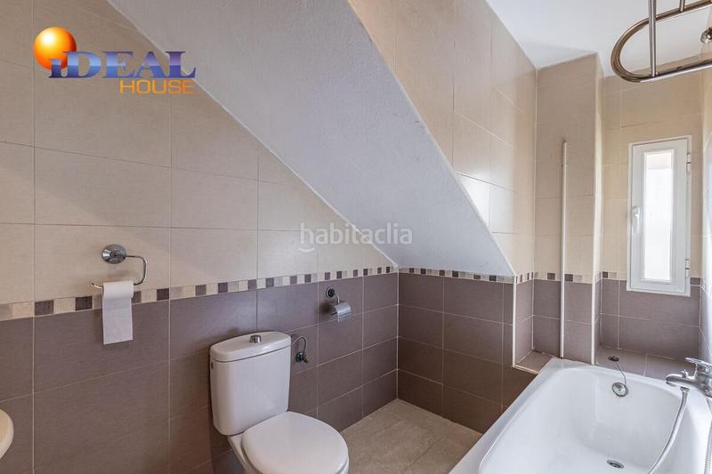 Foto ab55672c-c679-4d41-9dd3-cb8867f3e4c4. Reihenhaus in Poniente Armilla