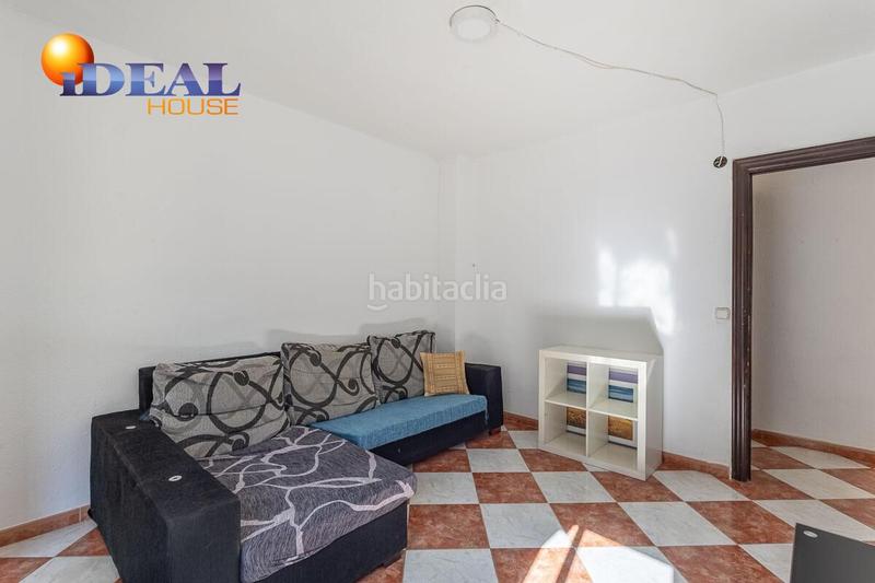 Foto b6406248-74f3-457f-b38d-49aa8bd02af1. Reihenhaus in Poniente Armilla