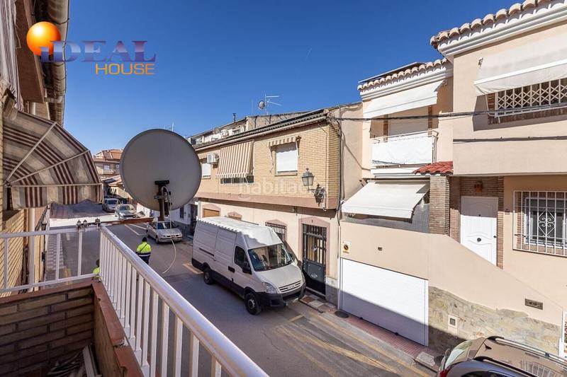 Foto d0d4d52e-fdbb-40c1-aac6-25bdf82dff47. Reihenhaus in Poniente Armilla