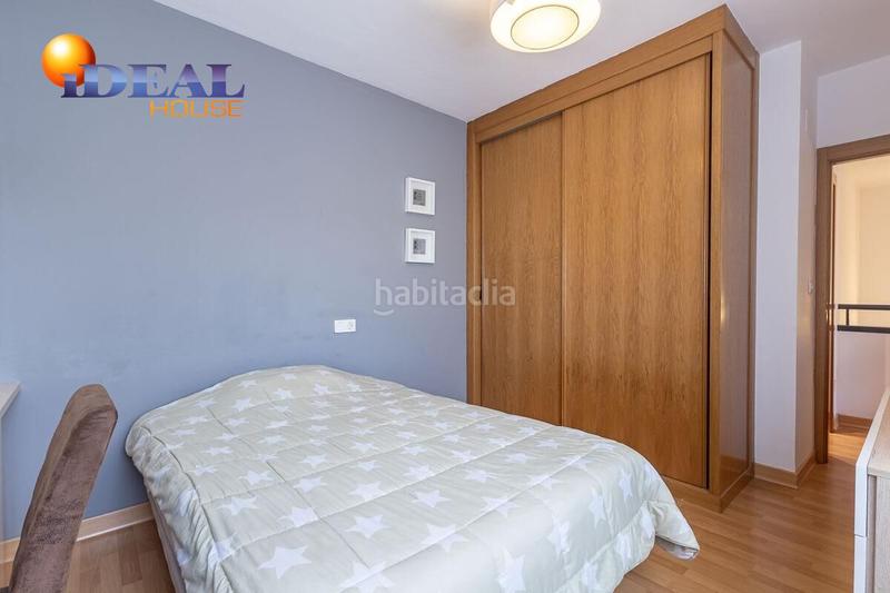 Foto 46670dd2-30e7-4efb-9e10-a65d238262d7. Semi detached house with heating parking in Poniente Armilla