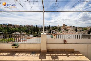 Maison à Barrio de Albaicín. Casa en venta en granada albaicin vistas directas hacia la alham