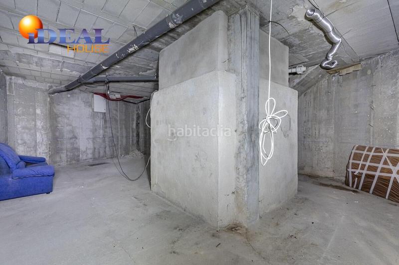 Foto b2c88a07-aa19-438e-92c8-d8b220fdfea5. Local comercial local en san juan de dios en Centro - Sagrario Granada