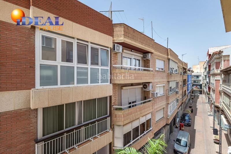 Foto 5b584b3a-7635-4d21-b88f-69c6248cc0f4. Piso  reformado con ascensor . en Motril ciudad Motril