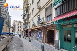 Appartement à Alvaro de bazan 12. Piso junto a gran vía