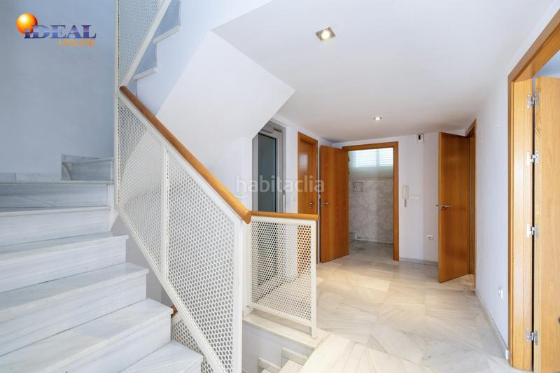 Foto d1d7f130-d0f5-4f0b-98de-b7d5402da249. Casa pareada espectacular unifamiliar en el serrallo en Granada