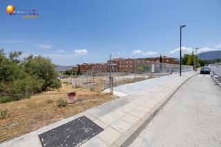 Terreny residencial a Calle everest 3. Solares urbanos en la zubia