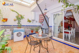 Casa adossada  San andres. Casa adosada en zona residencial cerca del centro de loja