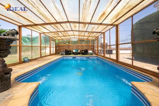 Chalet à Barrio de la Vega. Exclusivo chalet en barrio de la vega  monachil