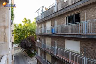 Piso  Gran capitan. Estupendo piso en venta en  calle gran capitan